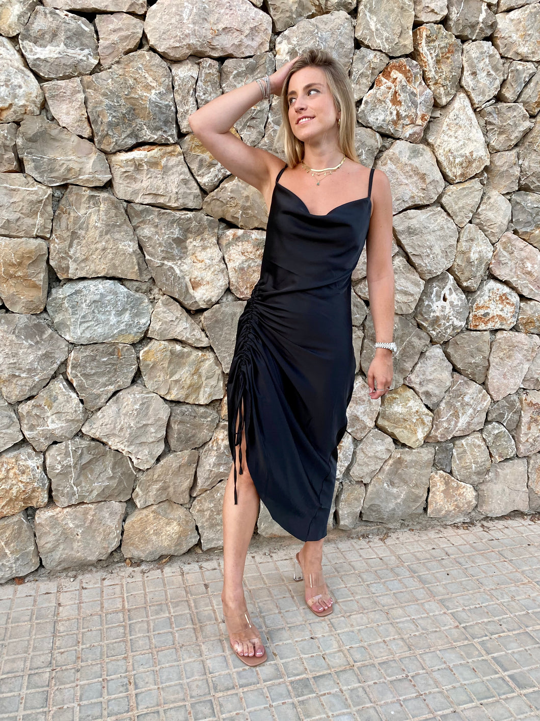 Vestido Arezzo negro