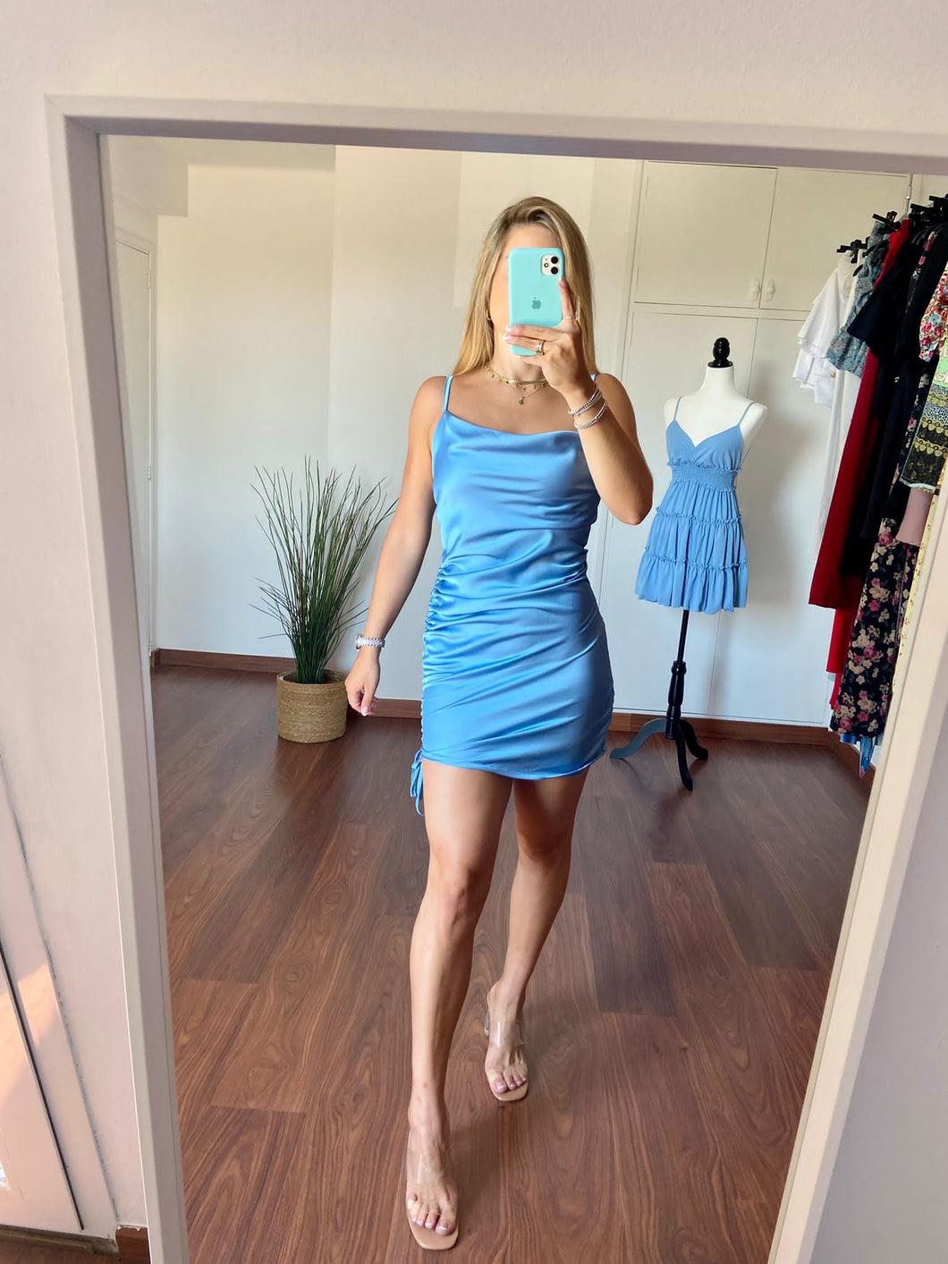 Vestido Arienzo celeste