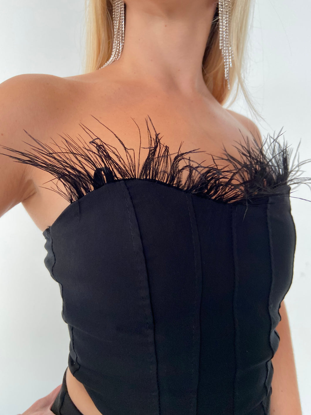 Top Corset plumas negro