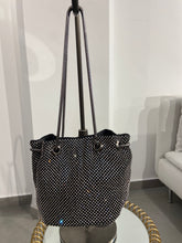 Cargar imagen en el visor de la galería, Bolso Clutch Saco Strass negro
